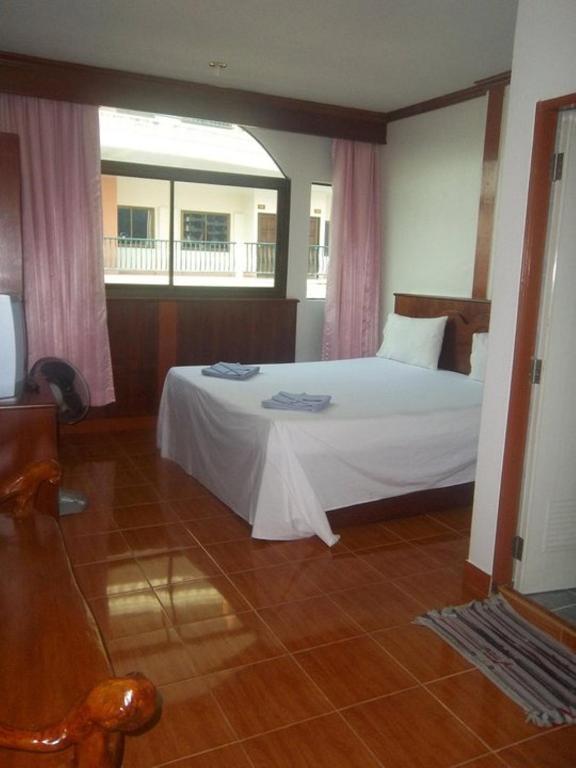 Centre Point Patong Quarto foto